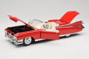 Cadillac Eldorado Biarritz Bolero Red Maisto 1:18 31813 Kovina – slika 2 od 8