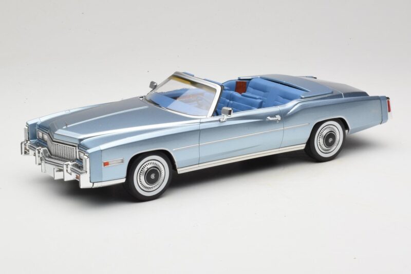 Cadillac Eldorado Kabriolet Moder MCG 1:18 MCG18472 Kovina