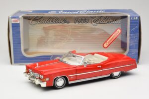 Cadillac Eldorado Kabriolet Rdeča Anson 1:18 30387 Kovina – slika 8 od 8