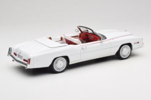 Cadillac Eldorado Kabriolet Bel MCG 1:18 MCG18474 Kovina – slika 2 od 7