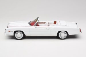 Cadillac Eldorado Kabriolet Bel MCG 1:18 MCG18474 Kovina – slika 3 od 7