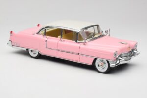 Cadillac Fleetwood Elvis Presley Roza MRC 1:18 LIC1000 Kovina – slika 6 od 8
