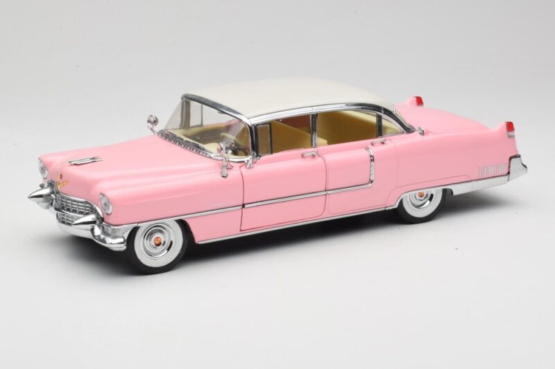 Cadillac Fleetwood Elvis Presley Roza MRC 1:18 LIC1000 Kovina