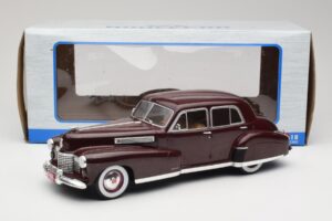 Cadillac Fleetwood 60 Special Sedan Rdeč MCG 1:18 MCG18071 Kovina – slika 6 od 6