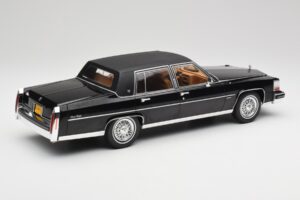 Cadillac Fleetwood Brougham Črn MCG 1:18 MCG18250 Kovina – slika 2 od 6