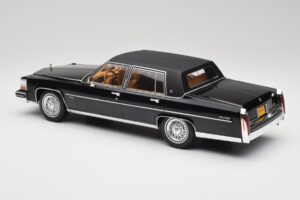 Cadillac Fleetwood Brougham Črn MCG 1:18 MCG18250 Kovina – slika 5 od 6
