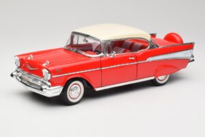 Chevrolet Bel Air Matador Rdeč & India Slonokoščena Road Legends 1:18 92109 Kovina