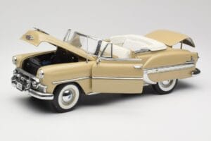 Chevrolet Bel Air Kabriolet Kremna Sun Star 1:18 1623 Kovina – slika 2 od 8