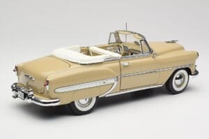 Chevrolet Bel Air Kabriolet Kremna Sun Star 1:18 1623 Kovina – slika 3 od 8
