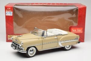 Chevrolet Bel Air Kabriolet Kremna Sun Star 1:18 1623 Kovina – slika 8 od 8
