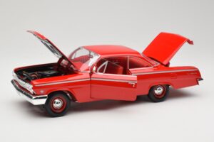 Chevrolet Bel Air Rdeč Maisto 1:18 31641 Kovina – slika 2 od 8