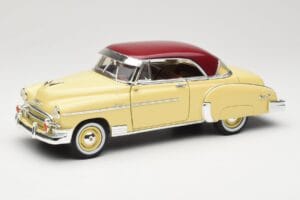 Chevrolet Bel Air Rumen & Rdeč Motormax 1:18 73111 Kovina