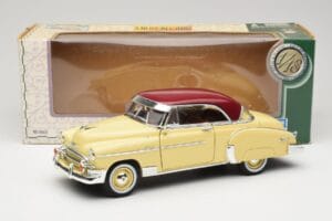 Chevrolet Bel Air Rumen & Rdeč Motormax 1:18 73111 Kovina – slika 8 od 8