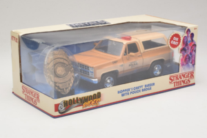 Chevrolet Blazer K5 Policija Stranger Things Metals Diecast 1:24 31111-24 Kovina – slika 2 od 3