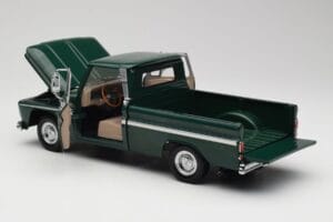 Chevrolet C-10 Zelena Sun Star 1:18 1360 Kovina – slika 5 od 8