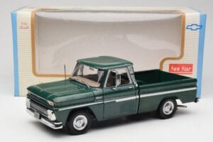 Chevrolet C-10 Zelena Sun Star 1:18 1360 Kovina – slika 8 od 8