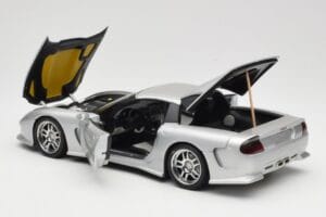 Chevrolet Callaway C12 Srebrn AUTOart 1:18 71011 Kovina – slika 5 od 8