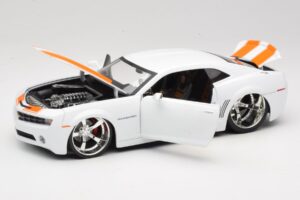 Chevrolet Camaro Concept Tuned Bel Jada 1:18 63014 Kovina – slika 2 od 8
