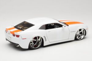 Chevrolet Camaro Concept Tuned Bel Jada 1:18 63014 Kovina – slika 3 od 8