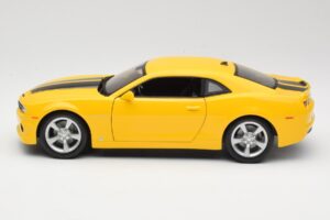 Chevrolet Camaro SS RS Rumen Maisto 1:18 31173 Kovina – slika 4 od 8
