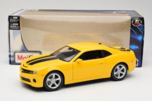 Chevrolet Camaro SS RS Rumen Maisto 1:18 31173 Kovina – slika 8 od 8