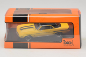 Chevrolet Camaro Yenko SYC Rumen IXO 1:43 CLC591N Kovina – slika 4 od 4