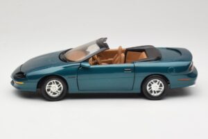 Chevrolet Camaro Z28 Kabriolet Zelena American Muscle 1:18 7231D0 Kovina – slika 4 od 8