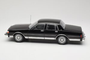 Chevrolet Caprice Črn MCG 1:18 MCG18113 Kovina – slika 3 od 6