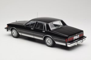 Chevrolet Caprice Črn MCG 1:18 MCG18113 Kovina – slika 5 od 6