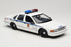 Chevrolet Caprice Kanada Policija UT Models 1:18 21023 Kovina – slika 6 od 8