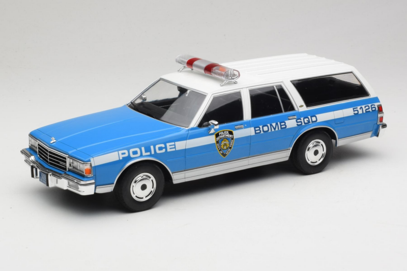 Chevrolet Caprice Estate Wagon NYPD MCG 1:18 MCG18477 Kovina