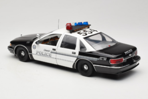 Chevrolet Caprice Glendale Policija UT Models 1:18 21026 Kovina – slika 7 od 8