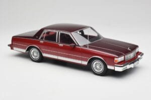 Chevrolet Caprice Rdeč Metalik MCG 1:18 MCG18361 Kovina – slika 4 od 6