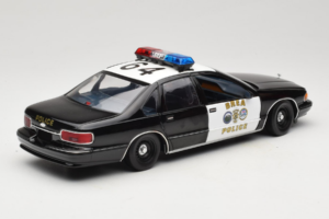 Chevrolet Caprice Kalifornija Policija UT Models 1:18 180142098 Kovina – slika 3 od 8