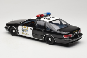 Chevrolet Caprice Kalifornija Policija UT Models 1:18 180142098 Kovina – slika 7 od 8