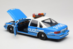 Chevrolet Caprice New York Policija UT Models 1:18 180142097 Kovina – slika 7 od 8