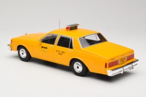 Chevrolet Caprice Rumen Taksi MCG 1:18 MCG18038 Kovina – slika 5 od 6