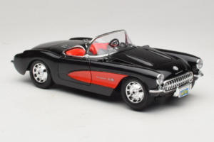 Chevrolet Corvette C1 Črn & Rdeč Bburago 1:18 3034-M1 Kovina – slika 6 od 8