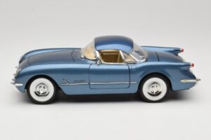 Chevrolet Corvette C1 Modra Mira 1:18 6105 Kovina – slika 4 od 8