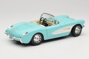 Chevrolet Corvette C1 Moder & Bel Bburago 1:18 3024-M2 Kovina – slika 3 od 8