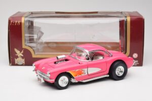 Chevrolet Corvette C1 Gasser Roza Road Legends 1:18 92019-R1 Kovina – slika 8 od 8