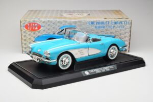 Chevrolet Corvette C1 Hard Top Modra Solido 1:12 1202-M1 Kovina – slika 8 od 8