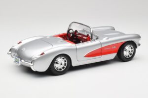 Chevrolet Corvette C1 Srebrn & Rdeč Bburago 1:18 3024-M1 Kovina – slika 3 od 8