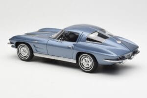 Chevrolet Corvette C2 Modrošiv Metalik AUTOart 1:18 71182 Kovina – slika 7 od 8