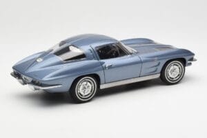 Chevrolet Corvette C2 Modrošiv Metalik AUTOart 1:18 71182 Kovina – slika 3 od 8
