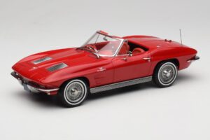 Chevrolet Corvette C2 Sting Ray Kabriolet Riverside Red Norev 1:18 189056 Kovina