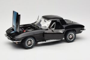 Chevrolet Corvette C2 Črn American Muscle 1:18 AMM1099/06 Kovina – slika 2 od 8