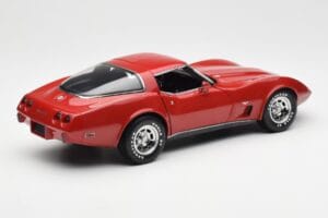 Chevrolet Corvette C3 Rdeč UT Models 1:18 21073 Kovina – slika 3 od 8