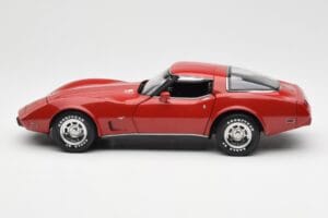 Chevrolet Corvette C3 Rdeč UT Models 1:18 21073 Kovina – slika 4 od 8