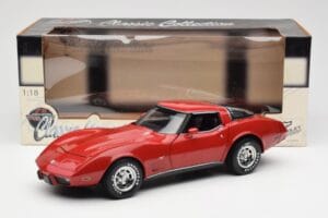 Chevrolet Corvette C3 Rdeč UT Models 1:18 21073 Kovina – slika 8 od 8